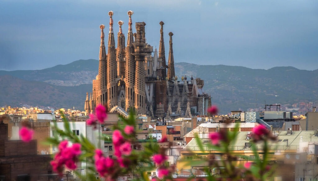 Was kann man bei Regen in Barcelona machen - Besuche die Sagrada Família 