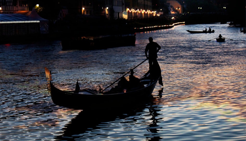 Venedig bei Nacht - Eine nächtliche Gondelfahrt erleben