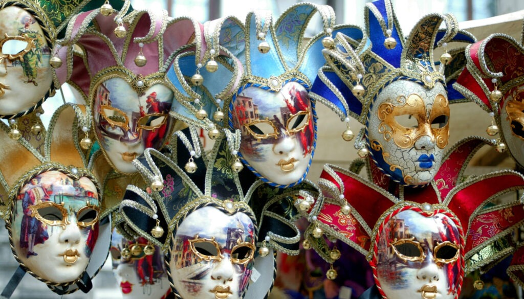 Erlebe den Karneval von Venedig