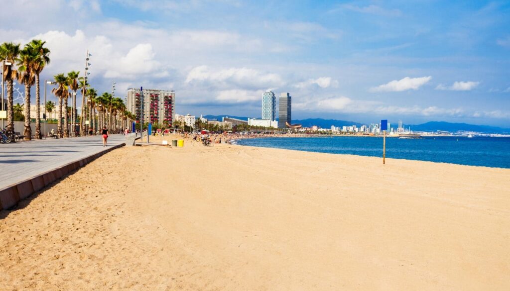 Kostenloser Strandgenuss am Barceloneta Beach