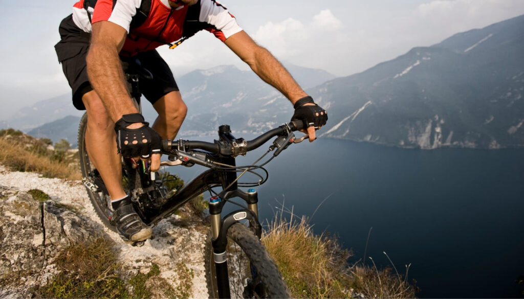 Aktivitäten am Gardasee - Mountainbiking  Adrenalin auf zwei Rädern