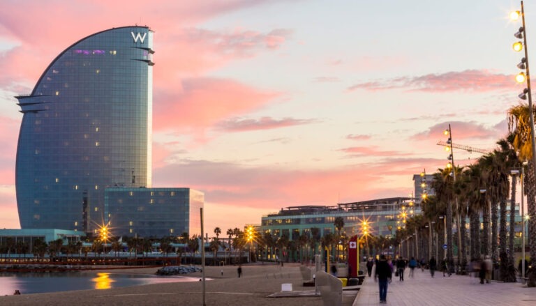 Top schöne Strände in Barcelona für deinen perfekten Strandtag