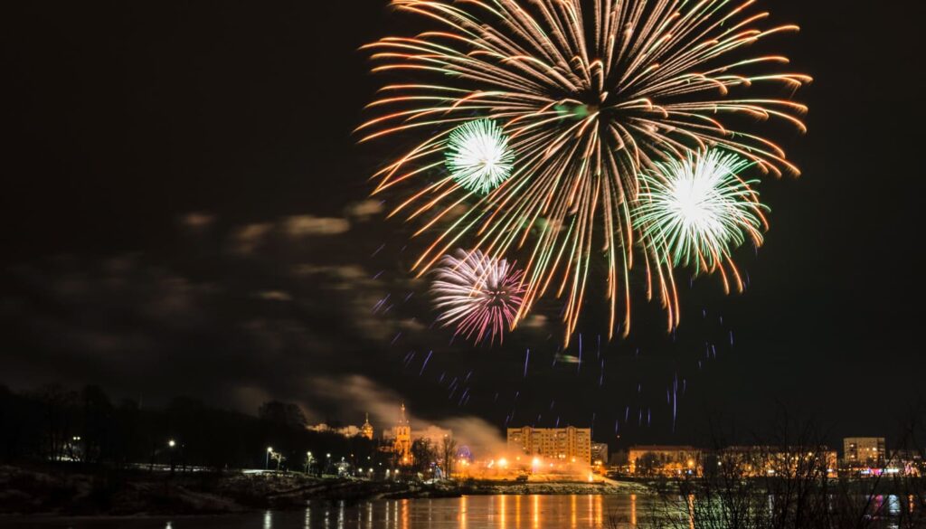 Städtereisen über Silvester günstig: barcelona: Silvester am Strand