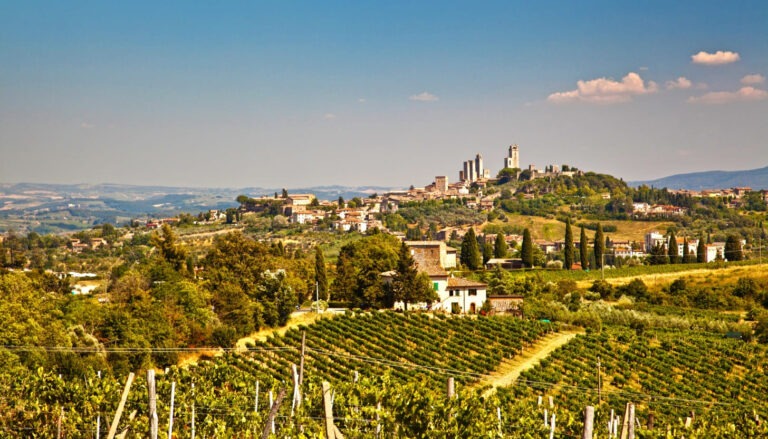 Blick auf San Gimignano und die toskanische Landschaft