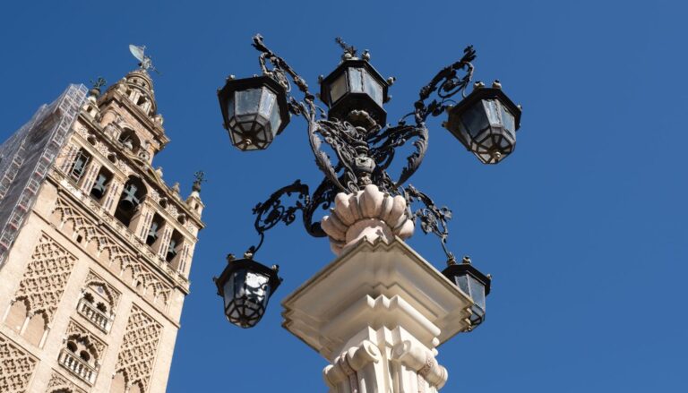 Die Kathedrale von Sevilla_ Ein architektonisches Meisterwerk