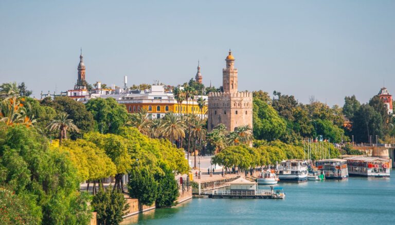 Die schönsten Sevilla Sehenswürdigkeiten am Flussufer