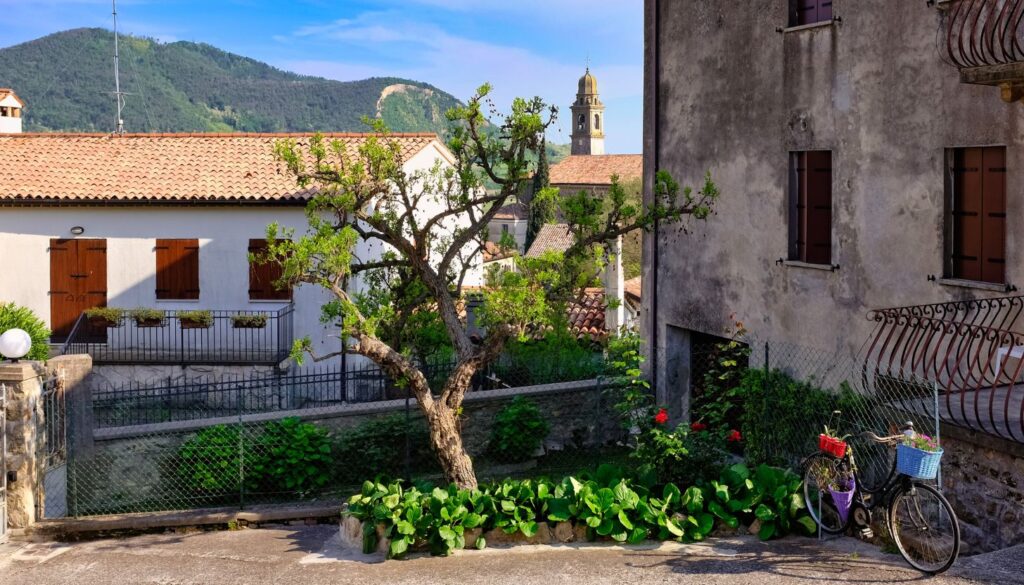 Die mittelalterliche Stadt Arquà Petrarca