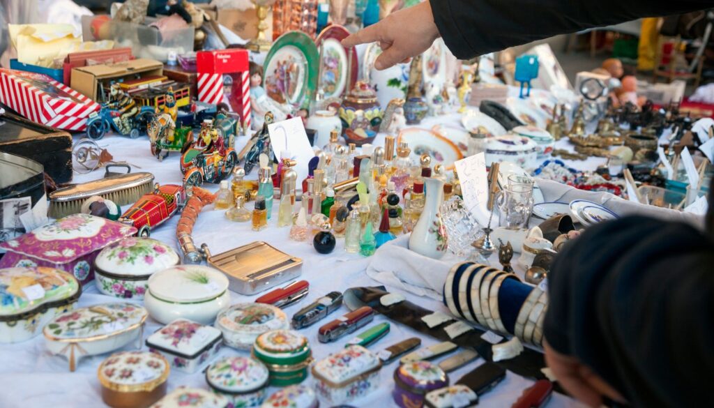 Kunsthandwerksmarkt in den kleinen Gassen
